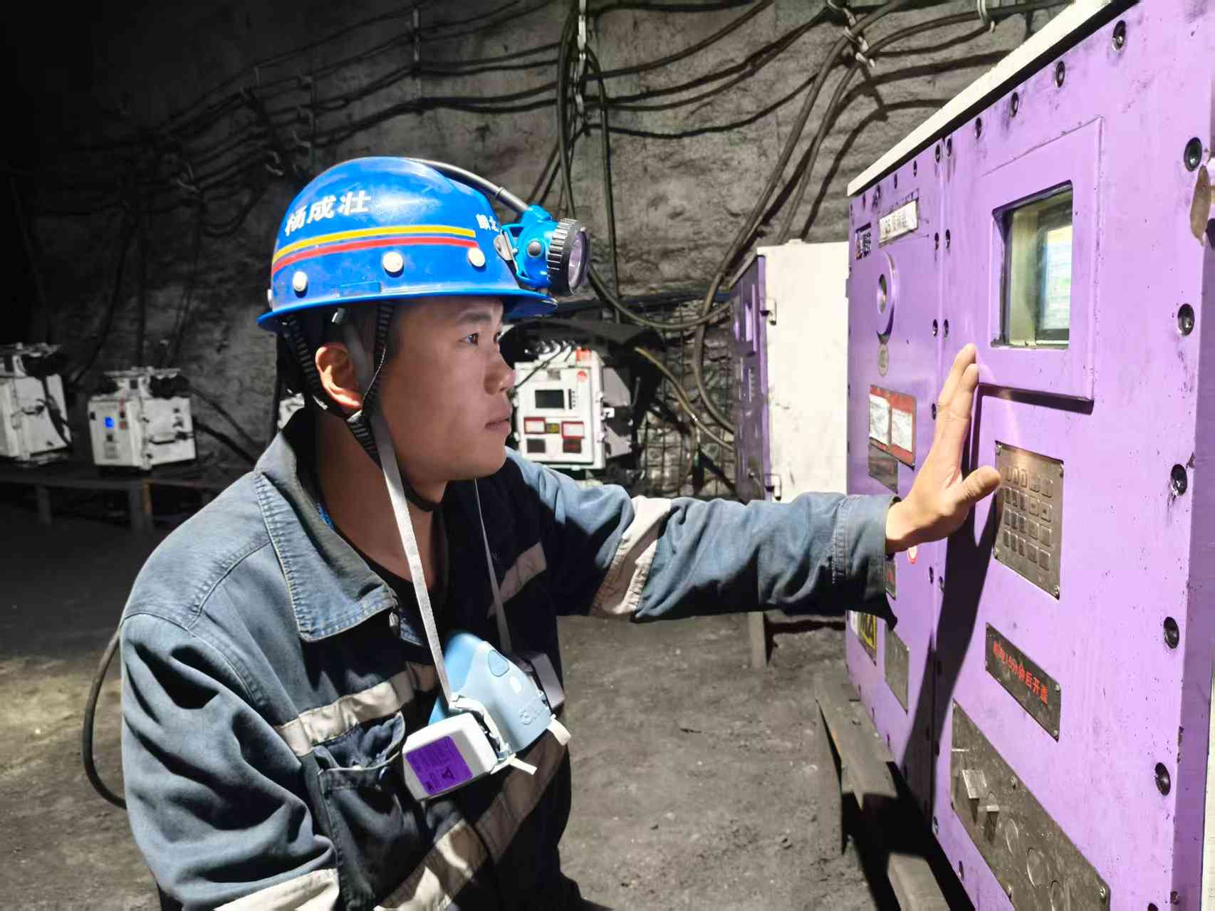 amjs澳金沙门线路(中国)有限公司首页